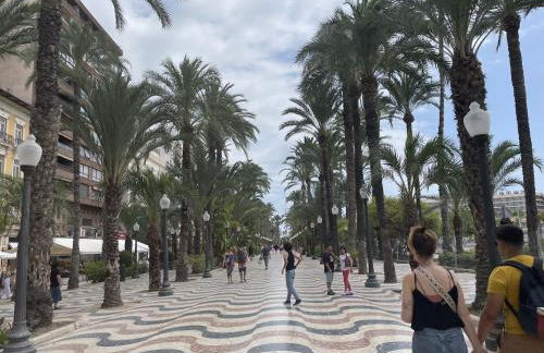 Mediterranean Escape with Garden - Foto 36