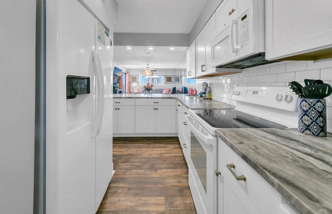 Regency Towers 1204 - Foto 11