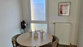 Charming 1 Bedroom Apartment with terrace air conditioning and private parking - Photo 4