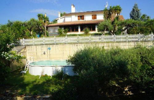 Elegant Villa in Treglio with Private Pool - Foto 17