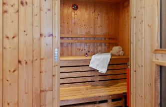 5 Star Gorgeous Cliffside Chalet with Panoramic Views - Foto 8