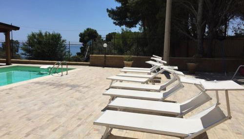Jolie villa avec piscine privée - Foto 2, sunbed