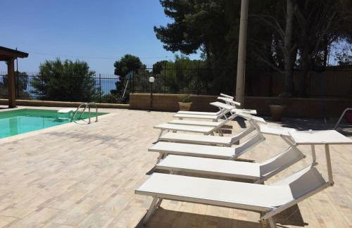 Jolie villa avec piscine privée - Foto 2