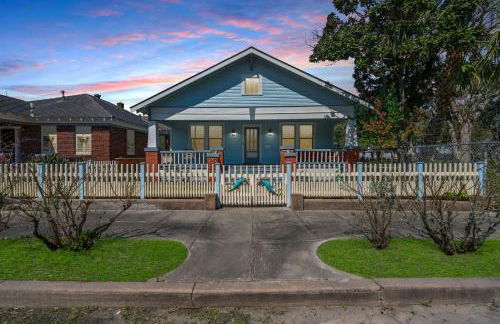 Cottage at Kempner Park Pet-Friendly Modern Home w Backyard - Foto 40