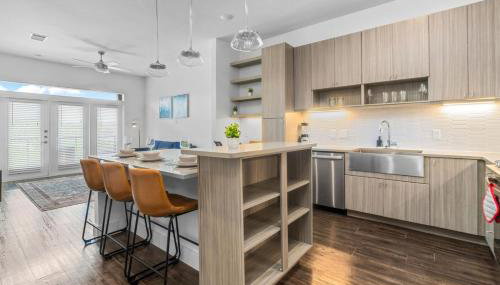 Luxurious New Unit 1Bd1Ba Pool Golf Sim - Foto 5