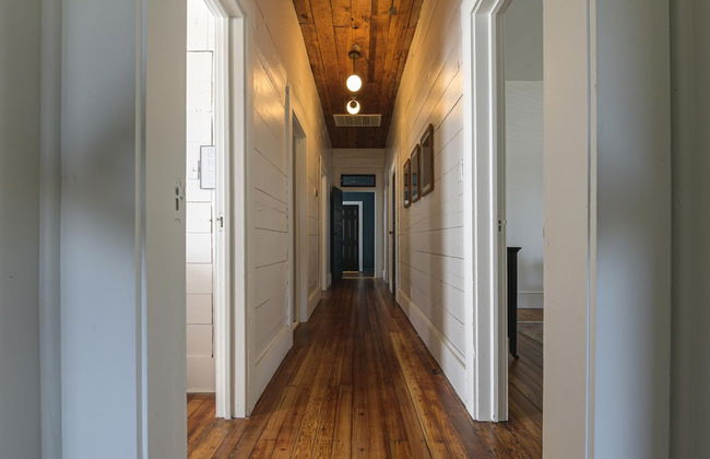 Restored 1930s Uptown Bungalow 2 min to Magnolia Silos - Foto 10