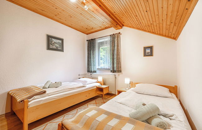 House Mavko Near Lake Cerknica - Foto 2