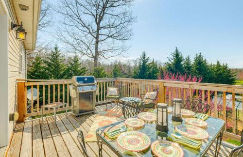 Private Deck and Views Rural Virginia Escape - Foto 2
