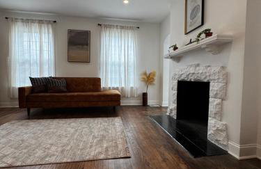 Eclectic Opulence Retreat - Photo 41