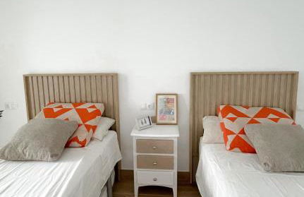 Modern & Relax Apartment in Estepona, Perfect for Families - Photo 25