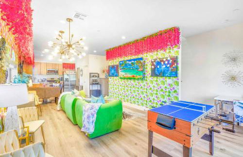 H- Fab Family 5BD 4,5BA NoHo Escape Near Universal with Games, Deck, Parking - Foto 1