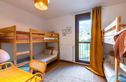 El Nido del Pirineo Estilo y Calidez en Villanúa - Foto 4