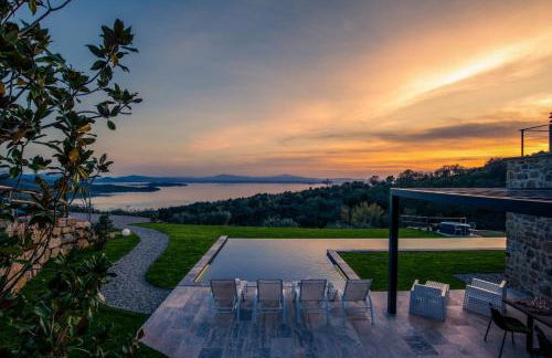 Brand New! Feronia, where Nature feeds your soul. - Foto 1