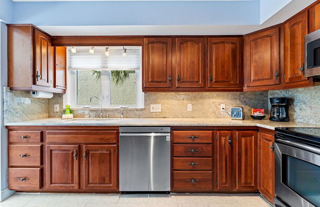 Coastal Surfside by Beachside Management - Foto 23