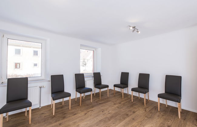 für bis zu 27 Personen mit Sauna - Foto 45