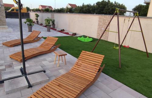 Villa SALT bazen,jacuzzy - Foto 14