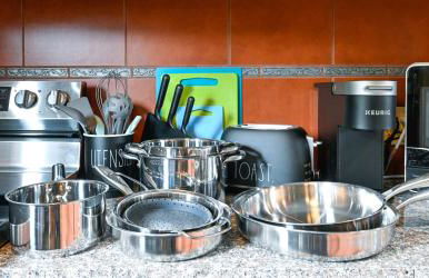 Charming Benson Home - Sleeps 5 Hot Tub! - Photo 18