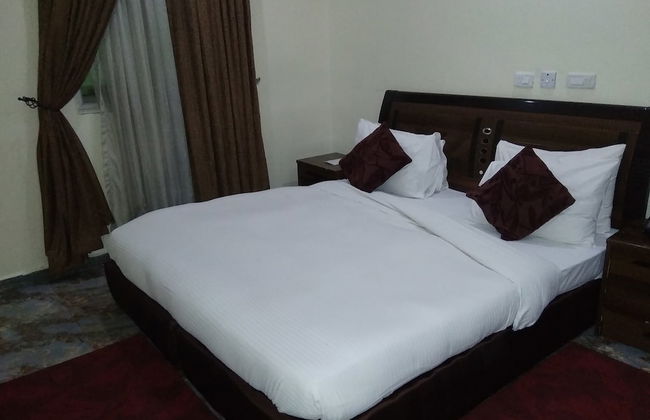 AES Luxury Apartments - Foto 16