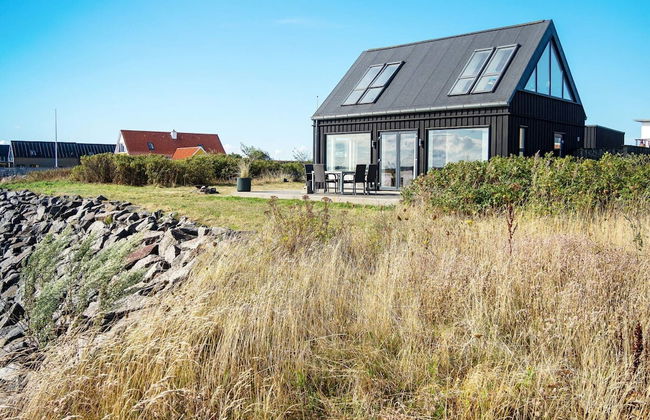 Picturesque Holiday Home in Struer near Sea - Photo 1