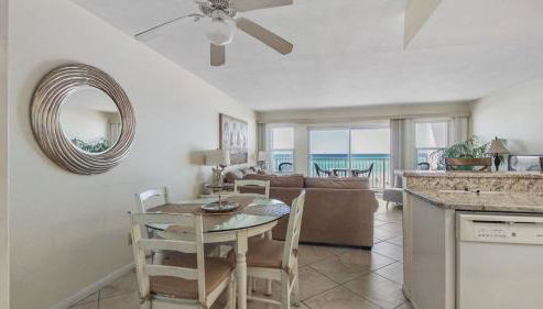 Cabana Club 206 Gulf Oceanfront, King Bed, private beach - Foto 3, dishwasher