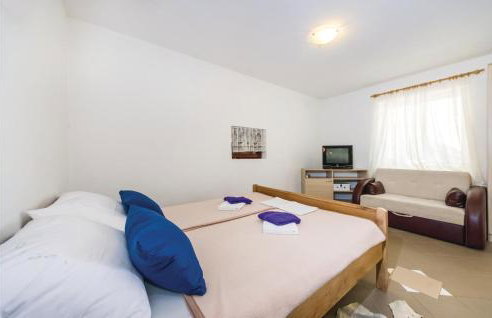 Awesome Apartment In Vrana With Wifi - Foto 16