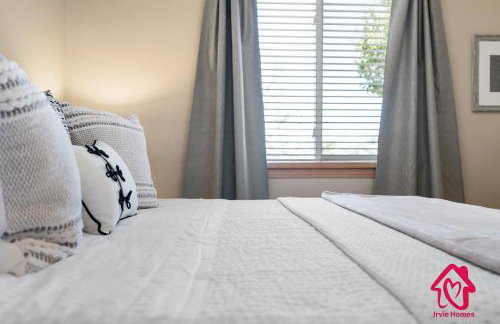 The Rose Garden Estate with Swim Spa - an Irvie Home - Foto 50