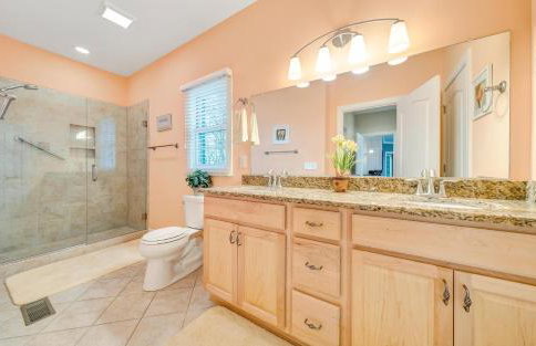 Lake Lookout - Private Home with lake views & Game room - Foto 17