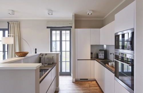 Reetland am Meer - Luxus Reetdachvilla mit 3 Schlafzimmern, Sauna und Kamin E17 - Foto 4