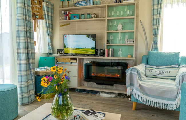 Chalet in Oostkapelle Near the Beach - Photo 14