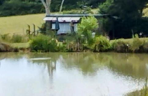 Peaceful ensuite lakeside cabin 'Tench' - Foto 1