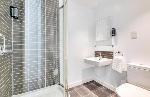 Liverpool Hatton Garden 1 & 2 Bedroom Apartments - WiFi & Secure Parking - Photo 80