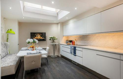 Luxury 3BR Home in Belgravia, Near Victoria - Foto 17