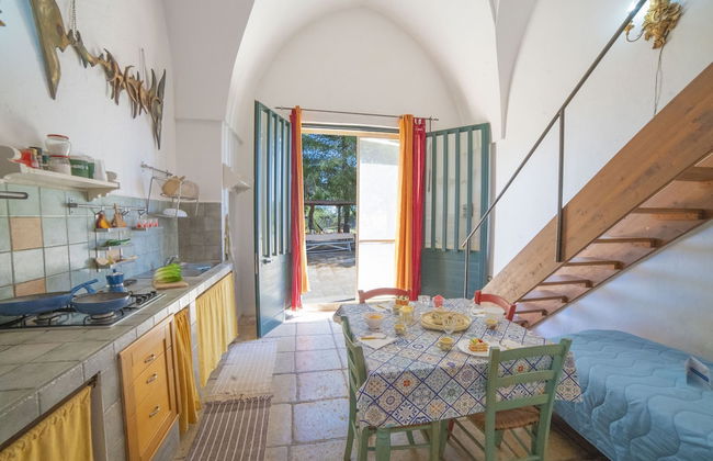 Masseria Le Palmentelle Pool And Garden - Photo 25