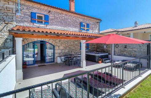 3 Bedroom Stunning Home In Brscici - Foto 15