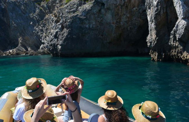 Balade en bateau aux grottes du Cap Espichel - Photo 3