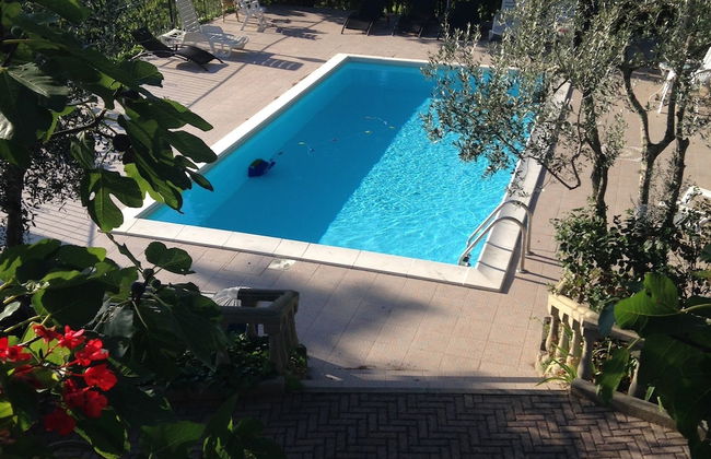 Villa Firenze Casa Serena - Photo 16