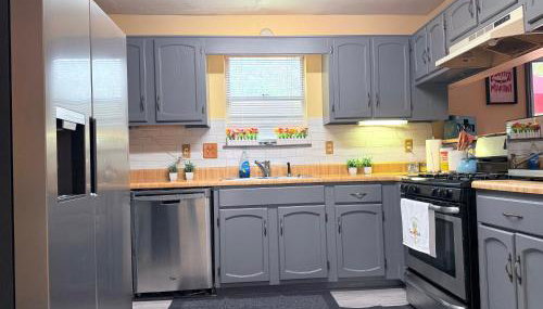 Large 3BR Home for Families and Work Stays With Fast WIFI - Foto 4