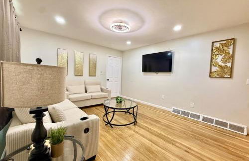 Historic Barn View Modern Country Newton House - Foto 26