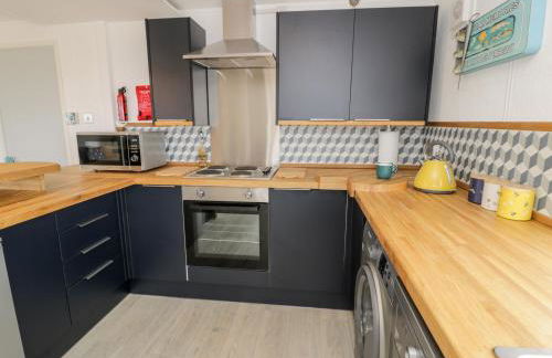 Porthwen Lodge - Photo 14