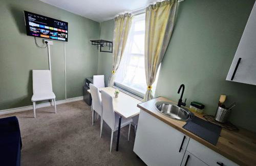 OceanNest-3 Bedroom Apartment free parking, EV 22kW - Foto 1