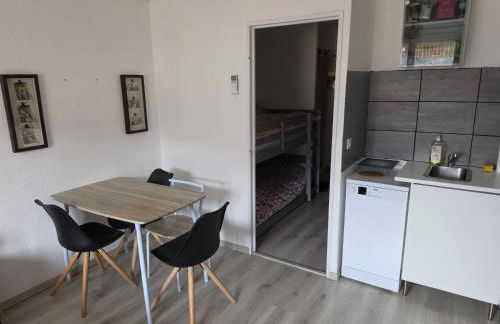 Studio avec balcon et vue panoramique sur le Cousson proche Thermes - Foto 36