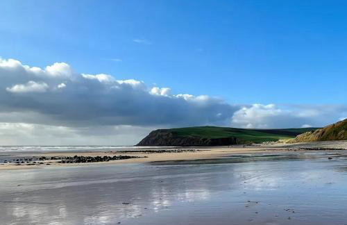 Tranquil Lake District Village Apartment - Foto 13