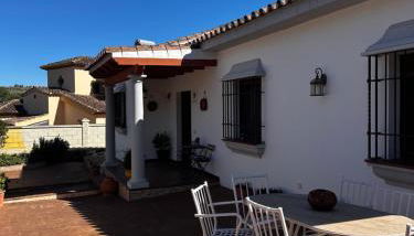 Chalet vacacional con piscina privada - Foto 1