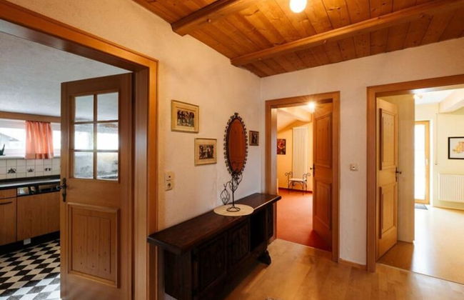 Chic Holiday Apartment - Photo 11