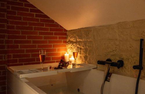 Evasion chic, spa et sauna sous les toits - Foto 15