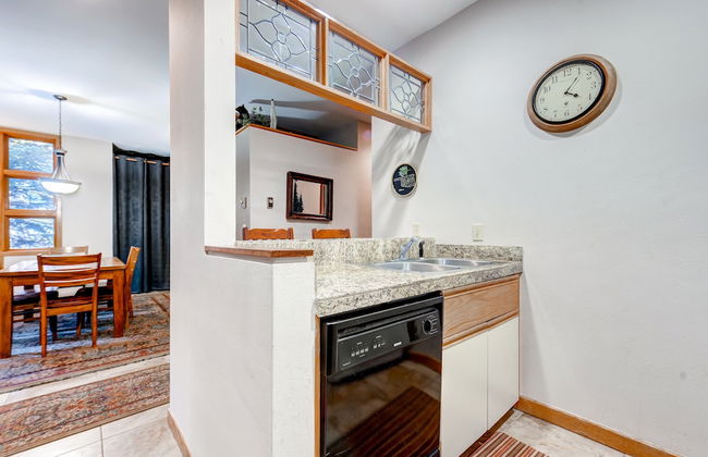 River Glen Condos by CRMR - Foto 16