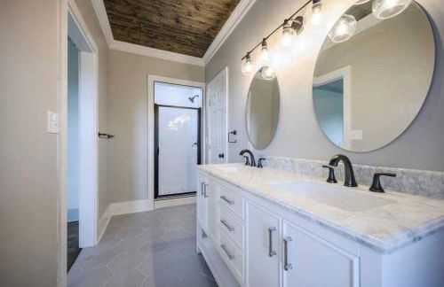 Charming Retreat 5 Min to Tims Ford Lake Sleeps 8 - Foto 22