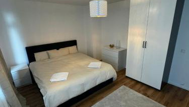 Best Frankfurt Apartments - Foto 3, wardrobe