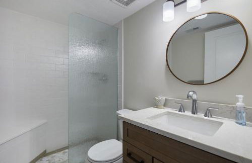 Sanibel Inn 511- Premier Two Bedroom Residence, Resort Amenities Included! - Photo 11