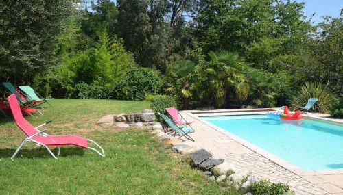 Holiday Home in Ardèche near Château de Ventadour - Photo 2